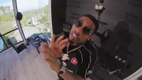 CJ SO COOL - “GARY FLOW” ( OFFICIAL VIDEO ) ROYALTY & CJ ON 32 DISS