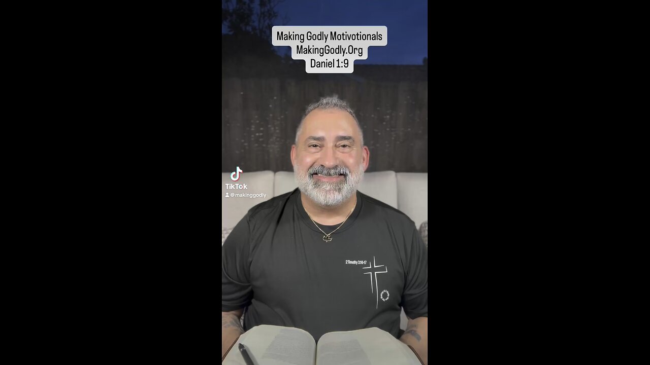 Daniel 1:9