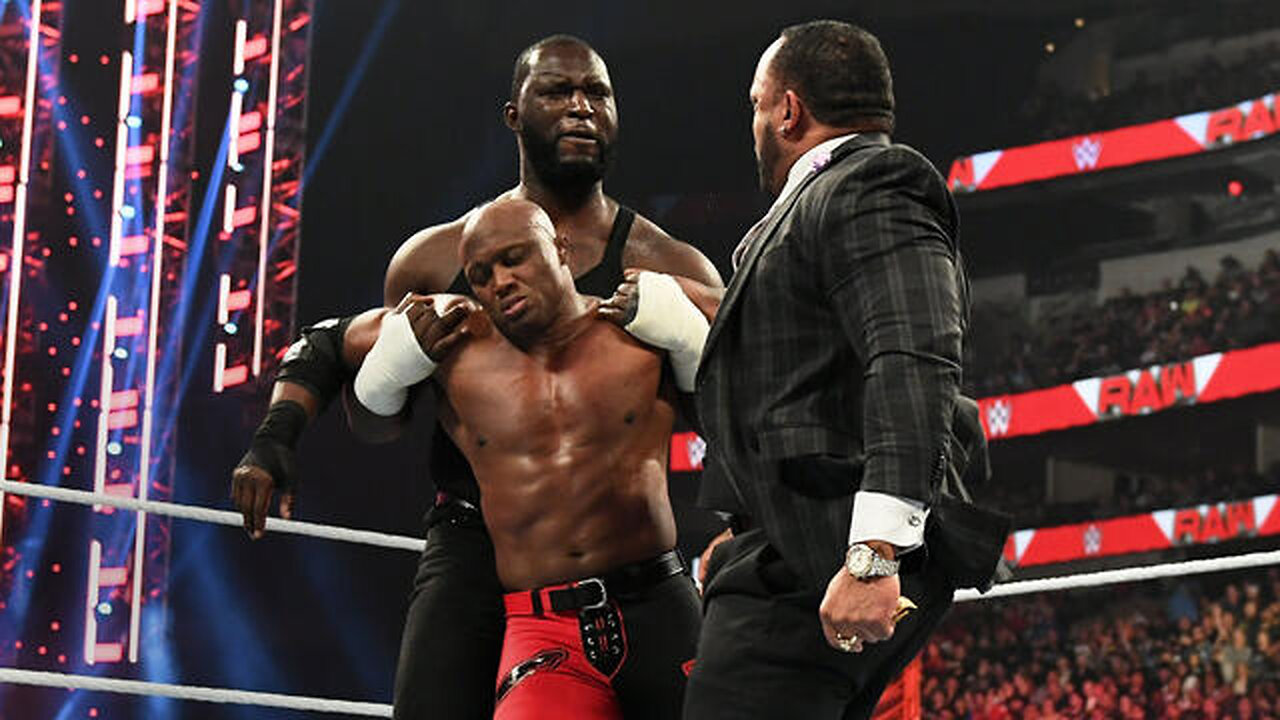 MVP helps Omos launch a sneak attack on Bobby Lashley: Raw, April 4, 2022 @wwefree