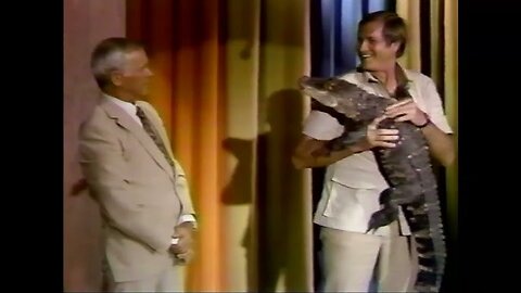 Johnny Carson burps an alligator #johnnycarson #tonightshow