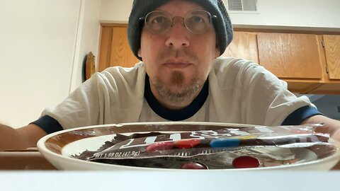 The correct way to eat M & M s