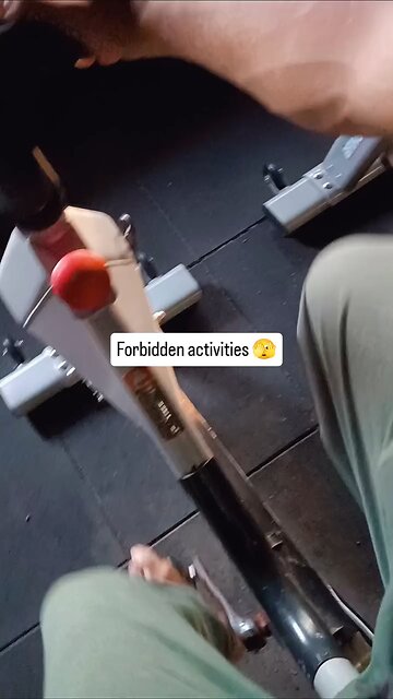 A rare sighting of me near cardio equipment 🫣