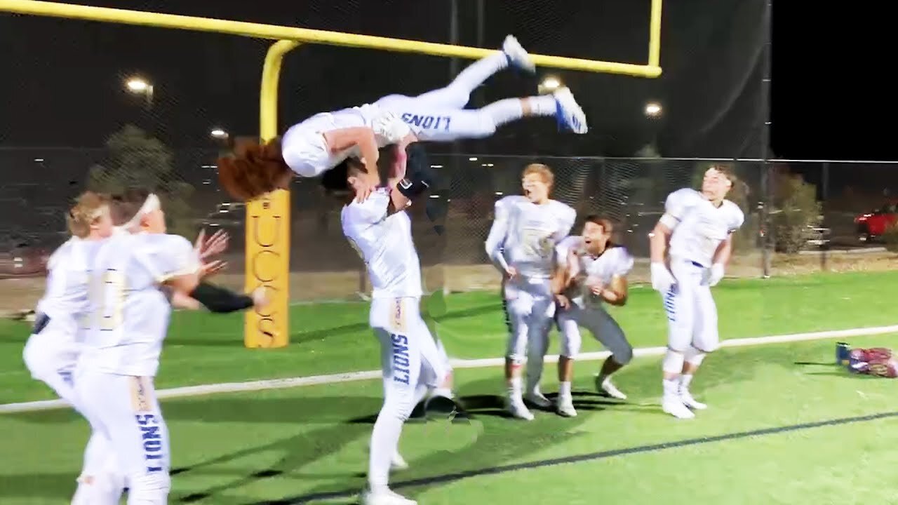 The Worst Football Fails 🏈 Super Funny Videos & Fumbles