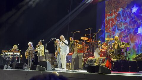 Yellow Submarine by Ringo Starr - 06/20/2025 Ringo Starr & His All-Starr Band