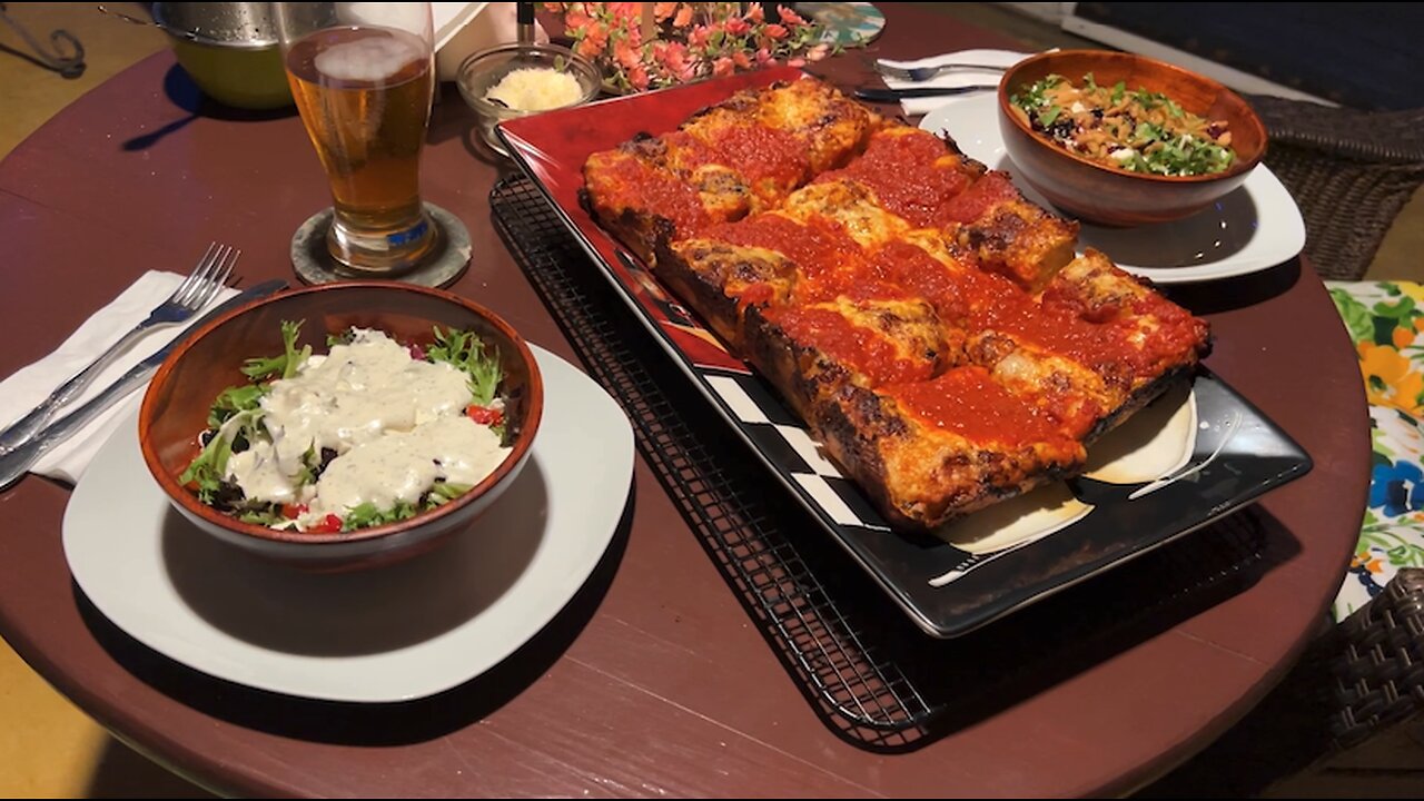 DEEP DISH DETROIT STYLE PIZZA with Secret Ingredient