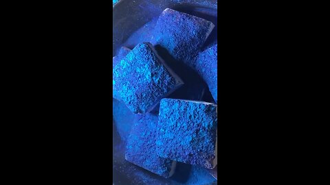 blue🔵 chalk🌈