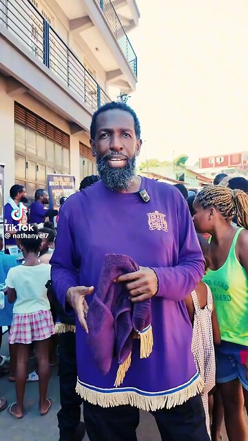 IUIC IN NOSY BE MADAGASCAR , ja joe leisi dat boen, Madagascar. 12 Tribes World wide!!!!