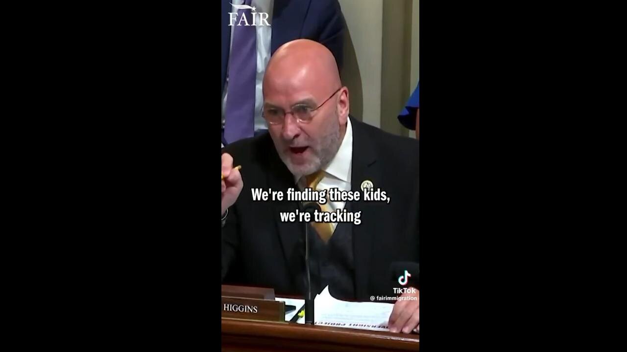 🇺🇸General Flynn, "We need 434 more members just like this man" > Rep Clay Higgins