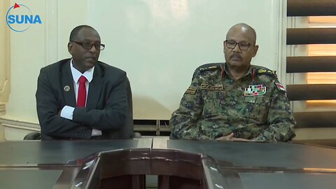 Jaber reviews the University of Khartoum's rehabilitation plan