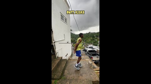 BUTT KICKS