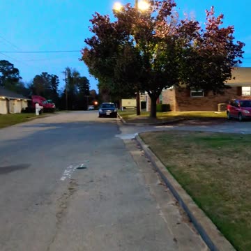 She tried #reallifetruckers #ourtruckinglife #truckdriving #truckinlifestyle #funny