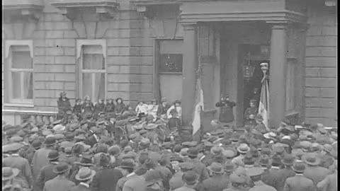 [BRITISH NEWSREEL EXCERPTS] - [BRITISH NEWSREEL EXCERPTS] - cbs-cbswwi-537