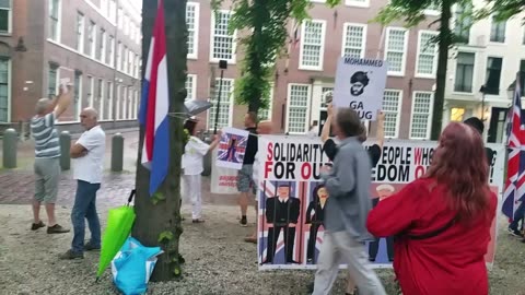 Free Tommy Robinson! Defend Freedom of Speech! Den Haag 29 mei 2018 2/4
