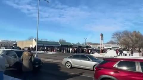ICE rolled back into the Somali strip mall in St. Cloud today with massive numbers.