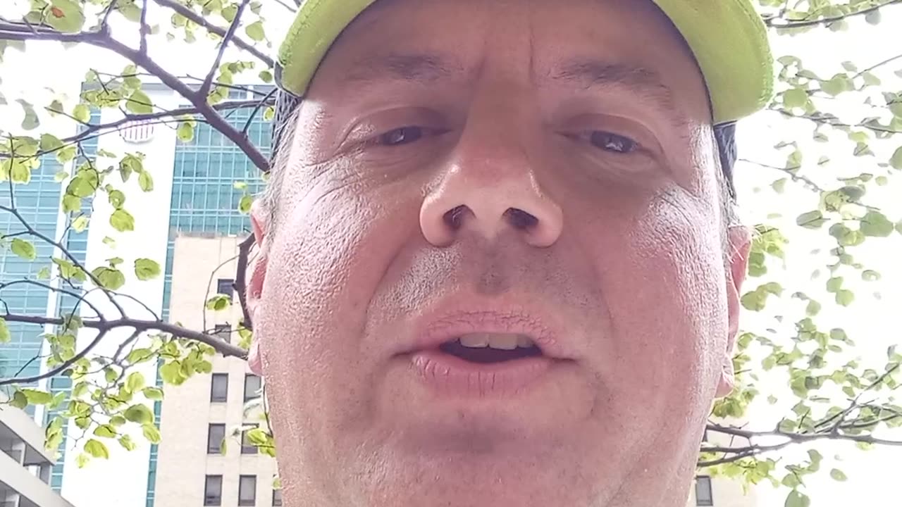FOOD REVIEW: MIKE & IKE SOUR WATERMELON