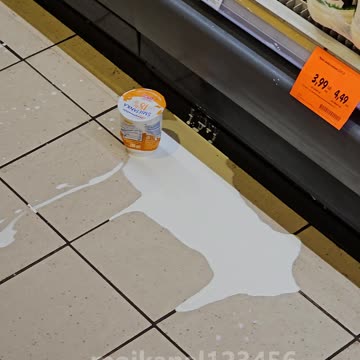 Normalny dzień w Polo Markecie [Rumble Short]