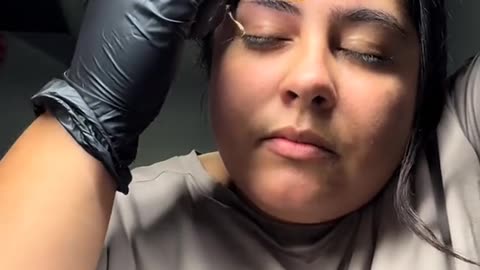 Eyebrow Waxing in Illinois Using Sexy Smooth Golden Allure Hard Wax | @ezioesthetics Tutorial
