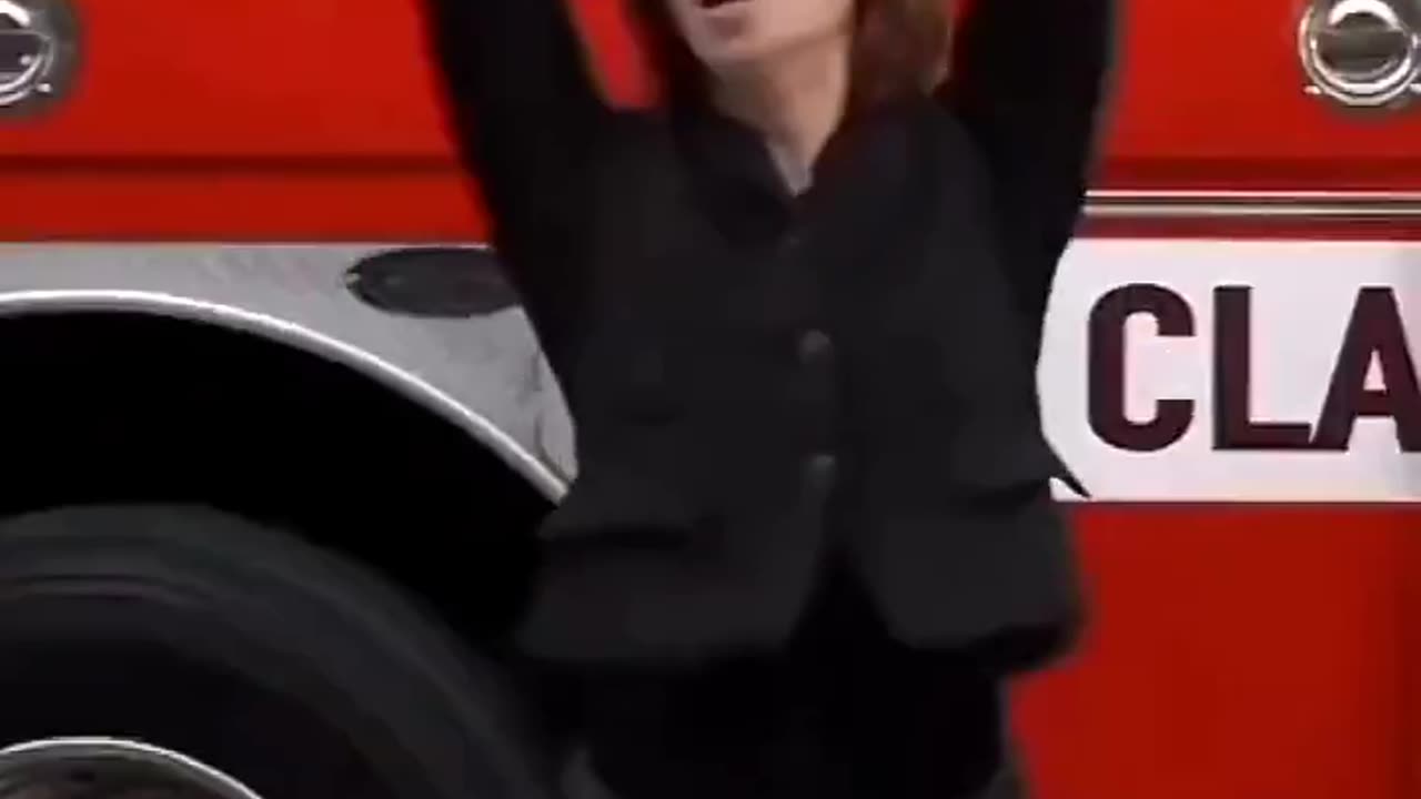 I never knew that sign language could be so funny.