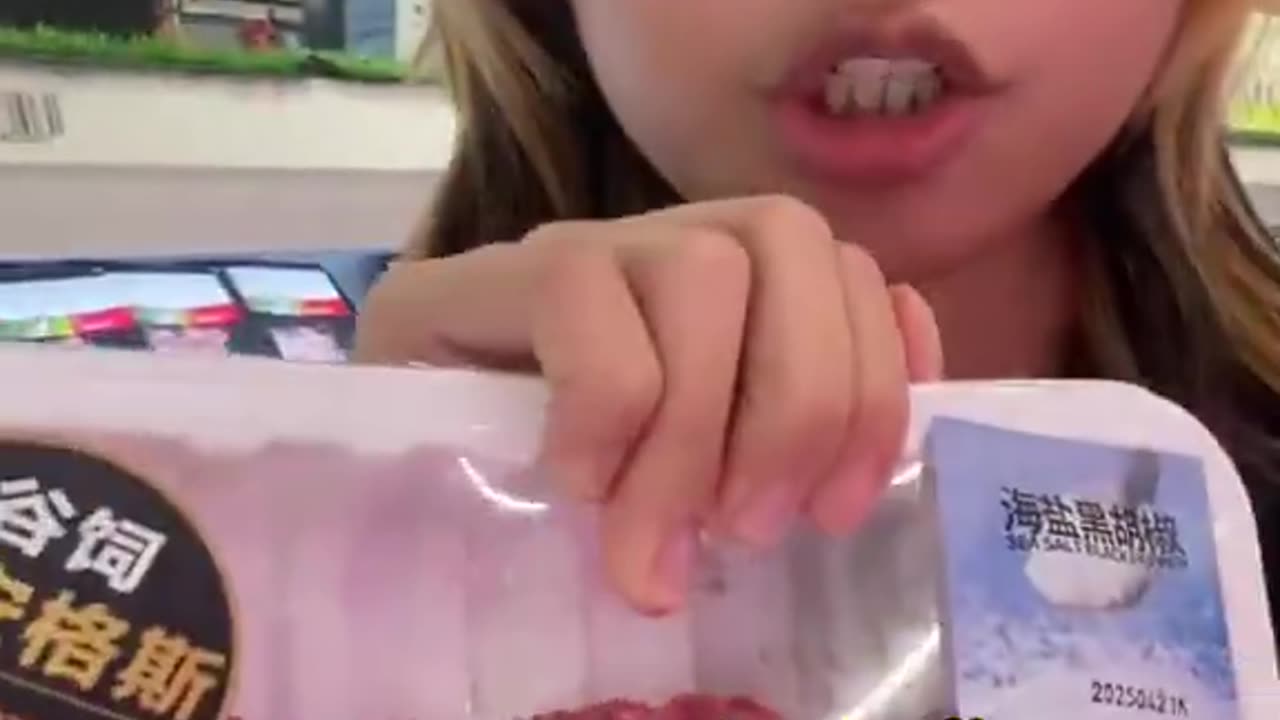 A Chinese influencer talks about how American tariffs are affecting Chinese customers.