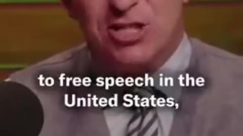 ＂The number one threat to free speech in the West and in the United States are Israel loyalists＂