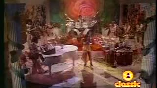 Rose Royce - Love Don't Live Here Anymore