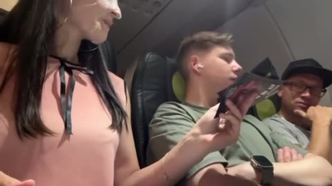 😂💡 Relaxed Flight: The Most Unbelievable Scene! | FunFM
