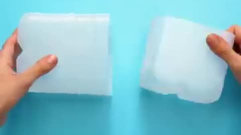 22 SMART HACKS EVERY GIRL SHOULD KNOW