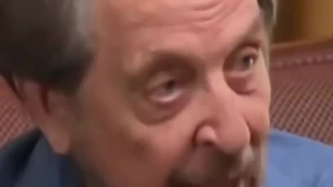 Genios Necios El padre de Elon Musk, se quedó asombrado por la belleza