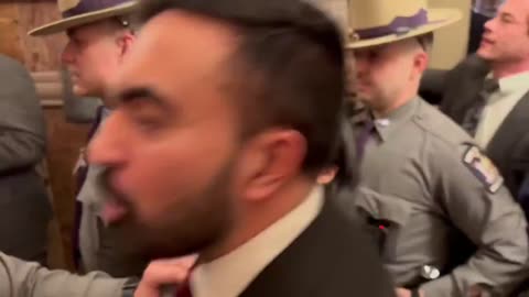 Here is unhinged Zohran Mamdani the New York candidate for mayor trying to push his way to Tom Homan