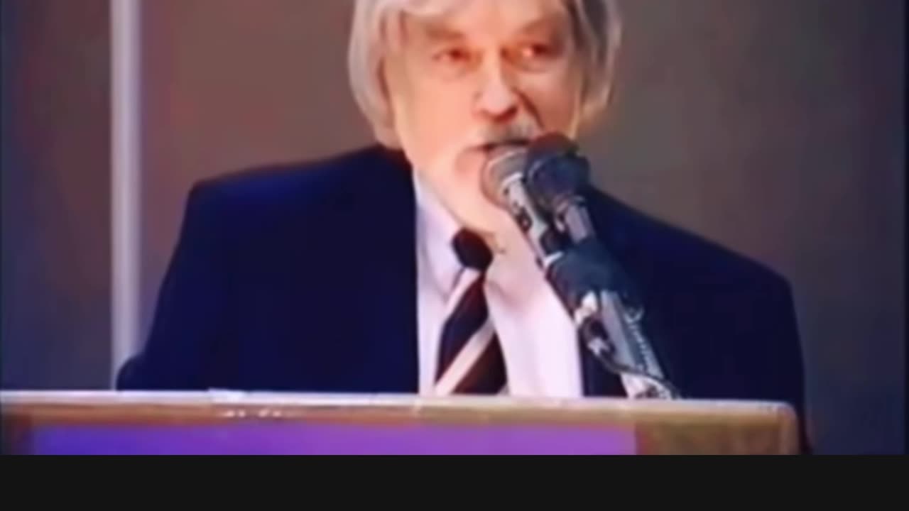 Robert Dean X-CIA Agent