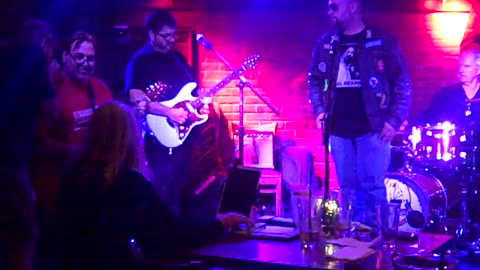 Last Kiss Preformed Last Night