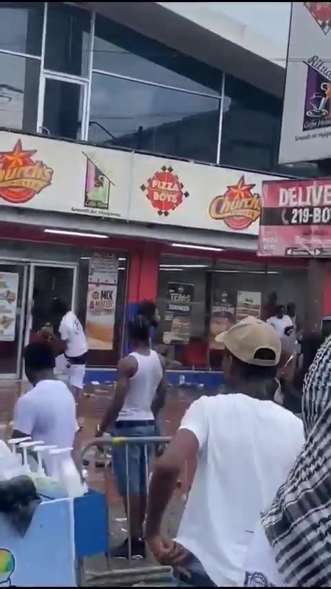 Church's Chicken Revolt Against RACIST Fried Chik'n!