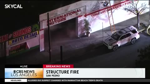 Firefighters battle large blaze at San Pedro business