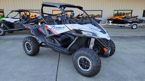 2023 CFMOTO ZFORCE 950 H.O. EX WALK-AROUND