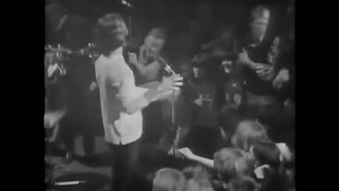 Sept. 3, 1965 | Rolling Stones Perform “Oh Baby (We Got a Good Thing Goin’)” on “Ready Steady Go”