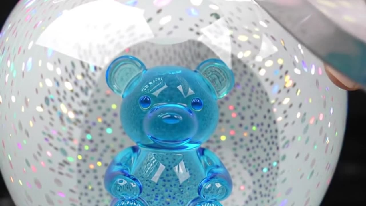 Glassy Apple With blue bear