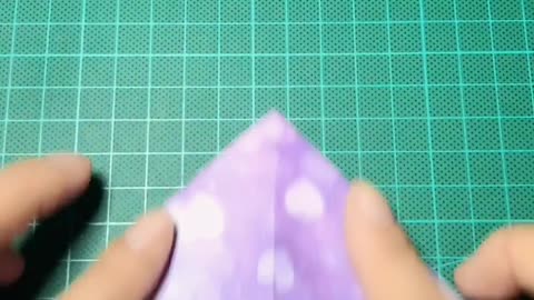 Step-by-Step: Fold a Paper Tetrahedron