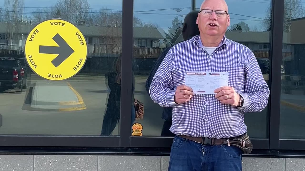 Bill Whatcott votes today in an advanced poll