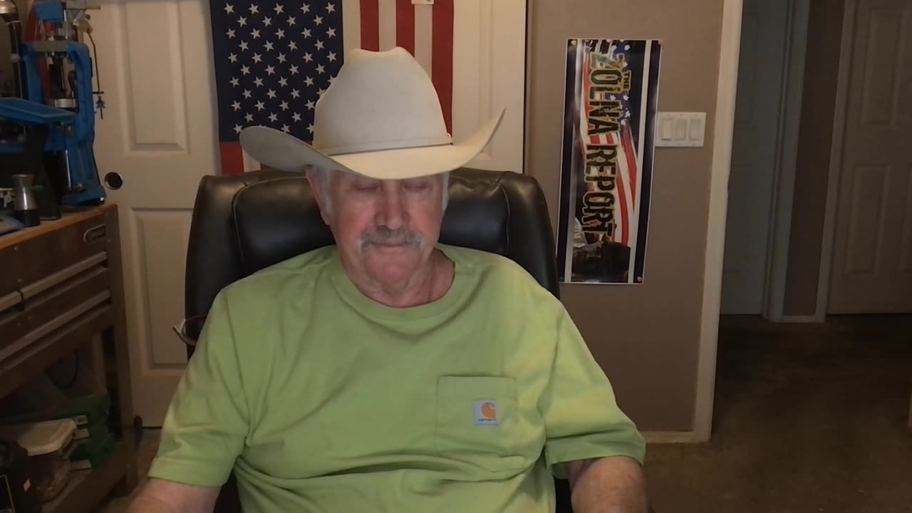 Michael Wolff Said,"Said Epstein Had S*x With Melania A Year Before Donald Did"!