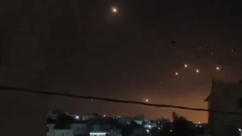 BREAKING: SCENES IN TEL AVIV MISSILES EVERYWHERE
