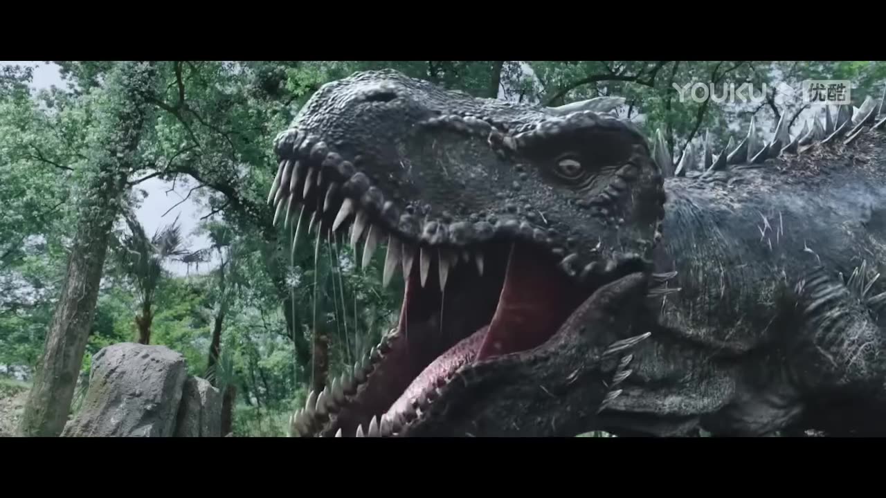 Ancient creatures are resurrected, and a boy goes on an adventure to a deserted island and witnesses a battle between a dragon and a snake! 【高光合集】远古生物复活，男孩上荒岛冒险竟见证龙蛇之战！
