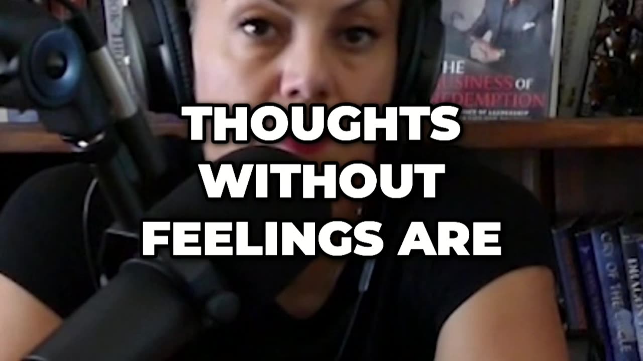 Gratitude's Brain Power: Unlock Wealth & Well-being!