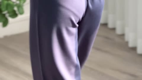 معرفی شلوار نیم بگ دخترانه پارچه‌ای در فروشگاه پادمیرا