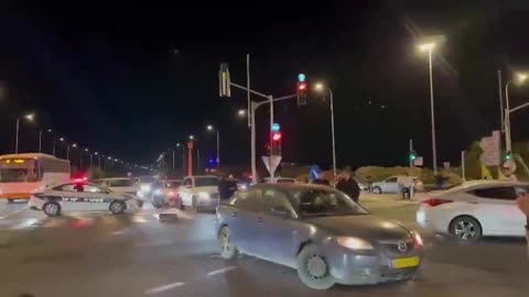מפגינים בני העדה הדרוזית מוחים וחוסמים כבישים וצמתים בצפון על רקע הפגיעה בבני העדה בסוריה