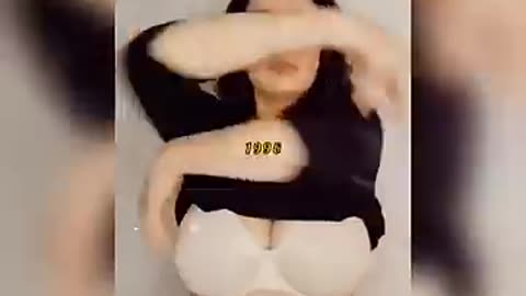 Hot Girls With Big Boobs