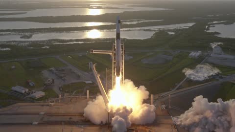 Falcon 9 lifts off from pad 39A, launching Dragon and Crew-10 to the @Space_Station