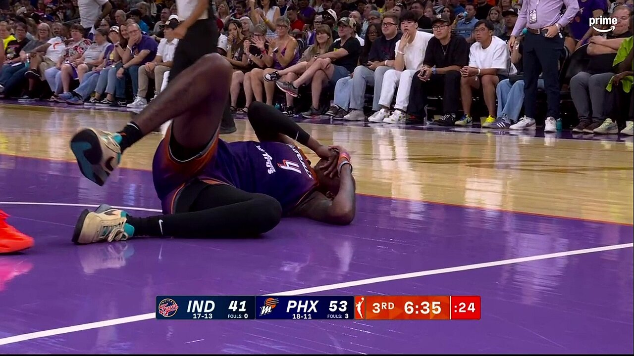 🫢 Aliyah Boston ELBOWS Natasha Mack | Indiana Fever vs Phoenix Mercury, WNBA women's basketball