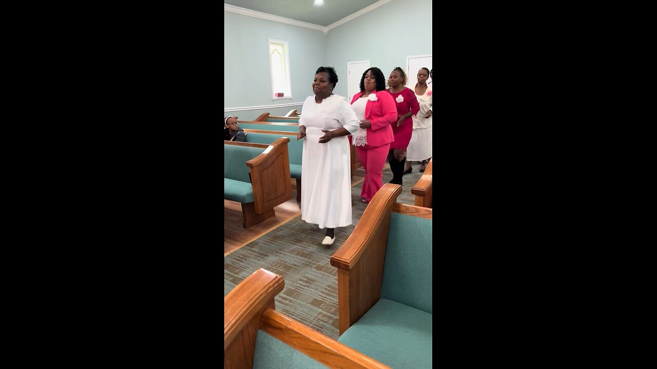 Marching in - Choir Day 🚶🏽‍♀️🚶🏽‍♀️🚶🏽‍♀️🚶🏽‍♀️🚶🏽‍♀️