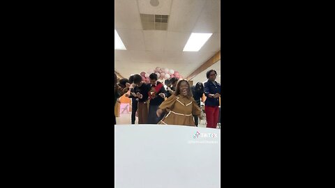 Kinnadi Thomas - something about the Holy Ghost 💃🏽 #scootchallenge #quarte