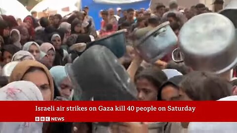 Palestinians flee IDF attacks on Gaza City as Israelis protest against occupation plan